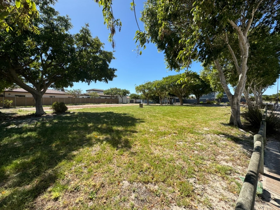 2 Bedroom Property for Sale in Parklands Western Cape